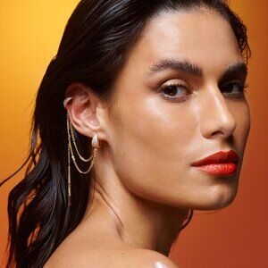 Double earrings with chains and micro zircons